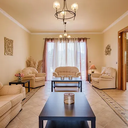 Royal Classico Villa Kolymbia