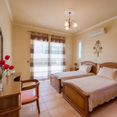 Royal Classico Villa *