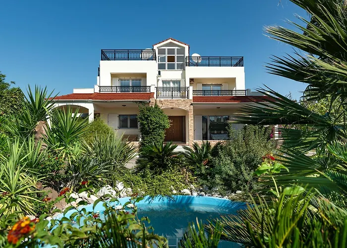 Villa Royal Classico *