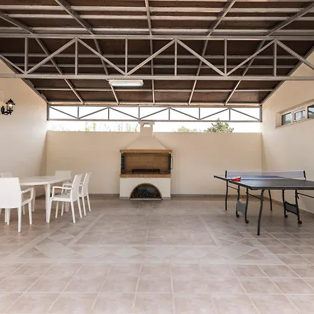 Royal Classico Villa *