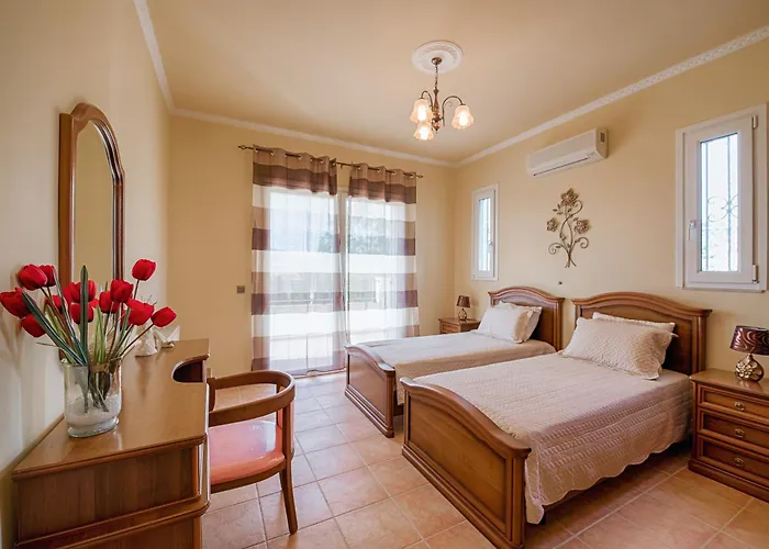 Royal Classico Villa *